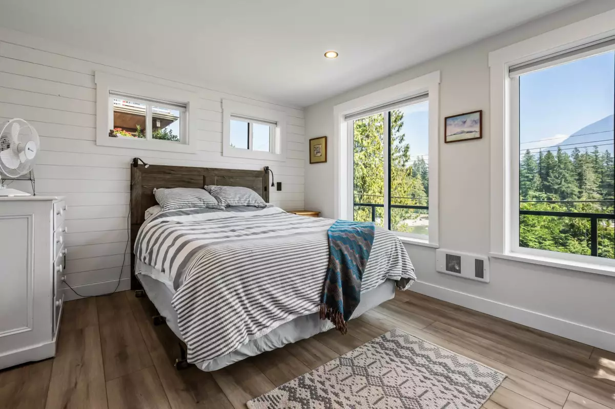 Outdoor Kitchen Photo of 312 Munroe Avenue, Cultus Lake, BC