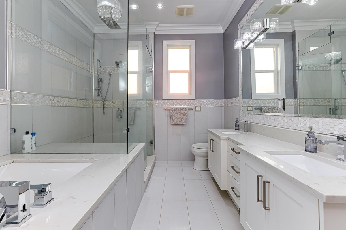 Laundry Room Photo of 22488 40 Avenue, Langley, BC