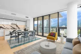 1309 135 E 13th Street, North Vancouver, BC