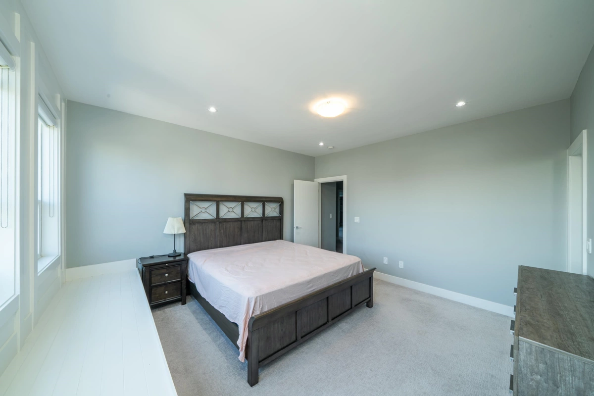 Staircase Photo of 15441 76b Avenue, Surrey, BC