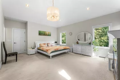 Entry Foyer Photo of 7838 162 Street, Surrey, BC