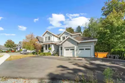 Outdoor Kitchen Photo of 7838 162 Street, Surrey, BC