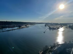 3202 908 Quayside Drive, New Westminster, BC V3M 0L4, New Westminster, BC, V3M 0L4