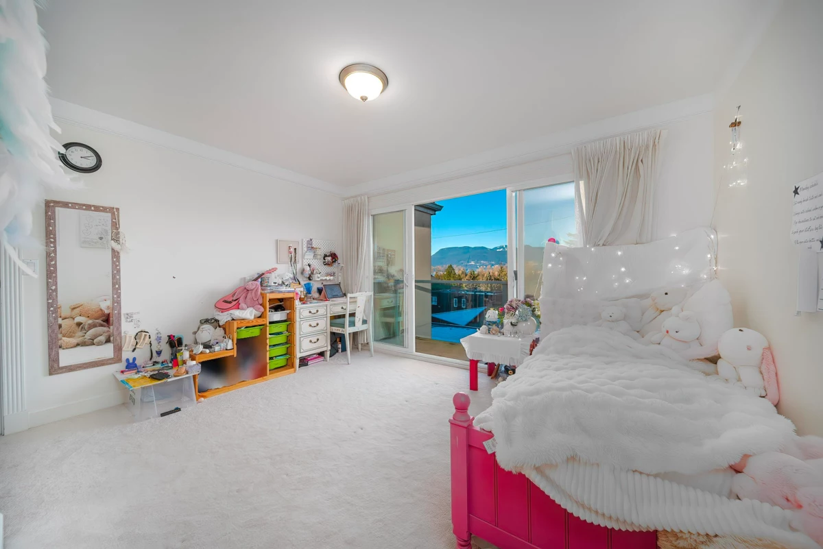 Bedroom 3 Photo of 4333 Locarno Crescent, Vancouver, BC