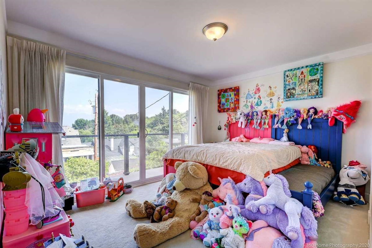 Bedroom 4 Photo of 4333 Locarno Crescent, Vancouver, BC