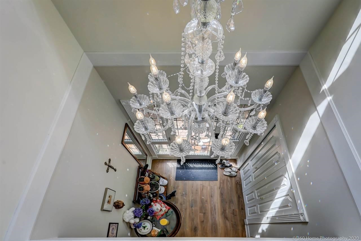 Entry Foyer Photo of 4333 Locarno Crescent, Vancouver, BC