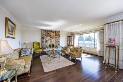512 E 18th Street, North Vancouver, BC, North Vancouver — Single Family Residence for sale