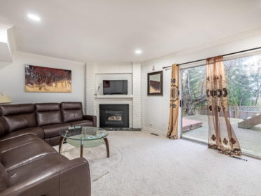 Hallway Photo of 5099 219 Street, Langley, BC
