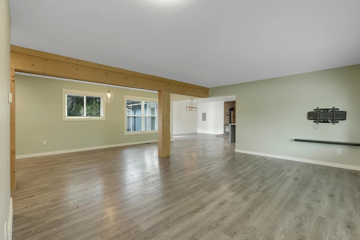 Outdoor Deck Photo of 9671 153a Street, Surrey, BC