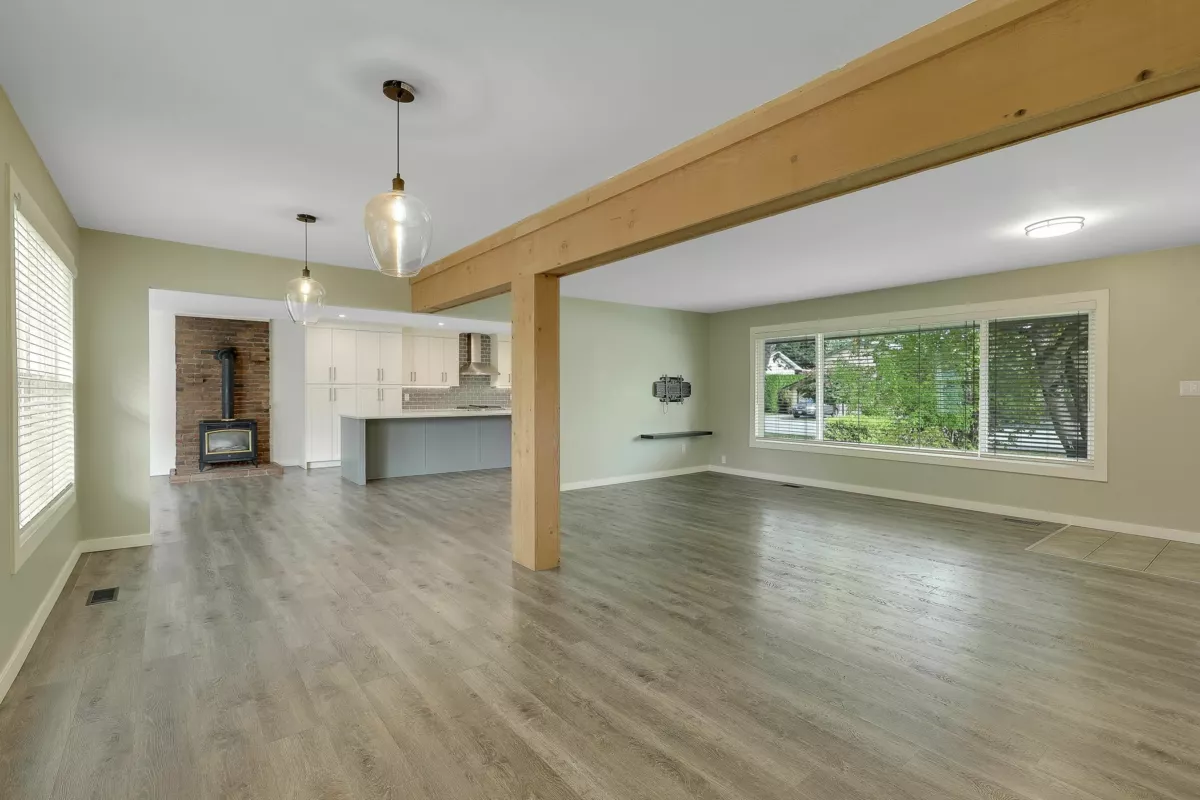 Staircase Photo of 9671 153a Street, Surrey, BC