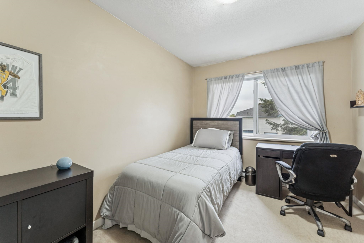 Backyard Photo of 22337 Sharpe Avenue, Richmond, BC