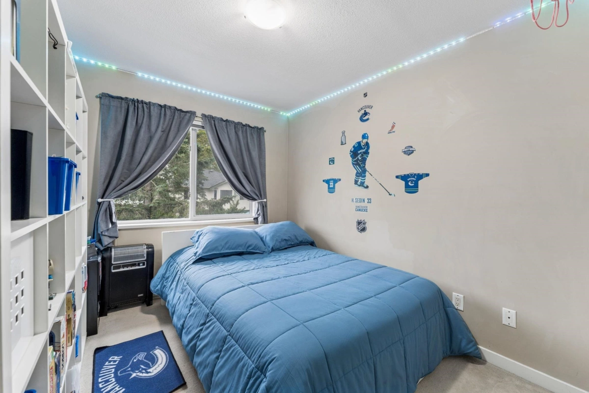 Garage Interior Photo of 22337 Sharpe Avenue, Richmond, BC