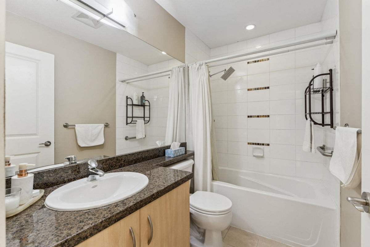 Outdoor Deck Photo of 22337 Sharpe Avenue, Richmond, BC