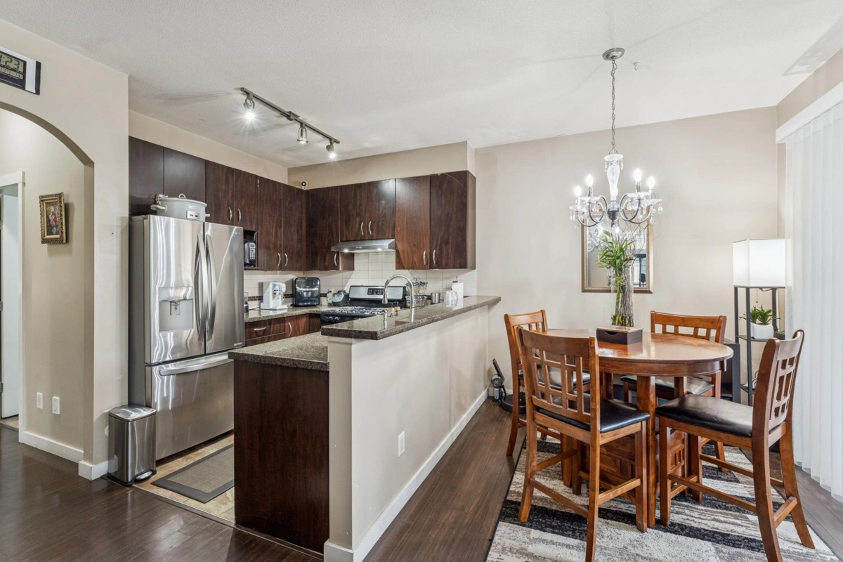 Primary Bathroom Photo of 22337 Sharpe Avenue, Richmond, BC