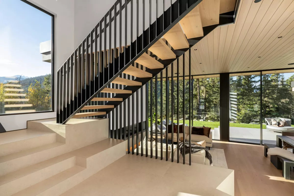 Living Room Photo of 9257 Wedgemount Plateau Drive, Whistler, BC