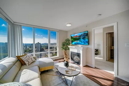 1702 9868 Cameron Street, Burnaby, BC, Burnaby — Apartment/Condo for sale