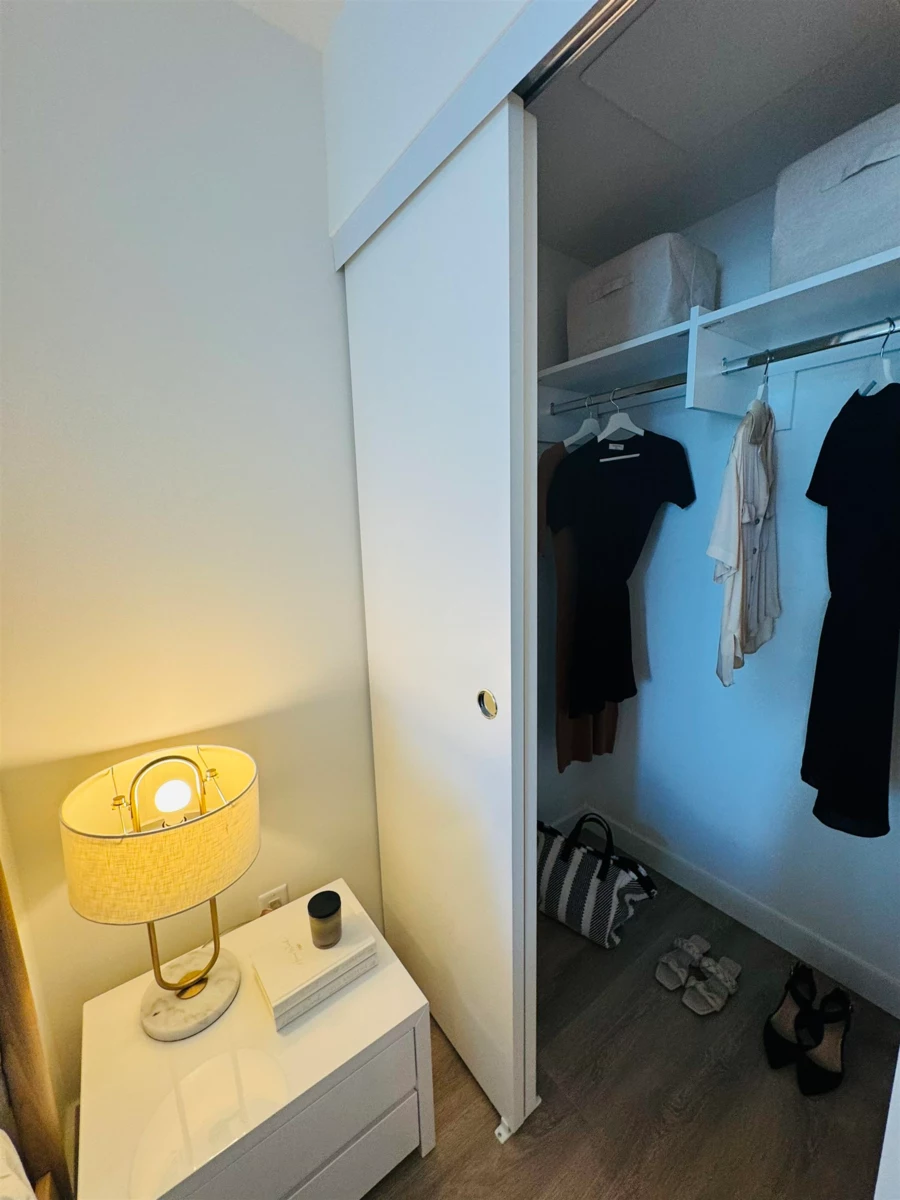 Breakfast Nook Photo of 2605 308 Alderson Avenue, Coquitlam, BC