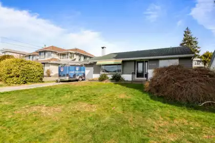 15365 Pacific Avenue, White Rock, BC, White Rock — Single Family Residence for sale