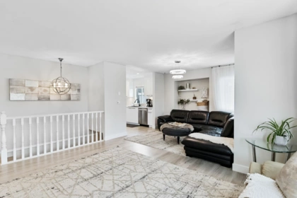 Breakfast Nook Photo of 12276 Aurora Street, Maple Ridge, BC