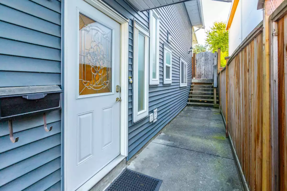 Exterior Rear Photo of 832 Stevens Street, White Rock, BC