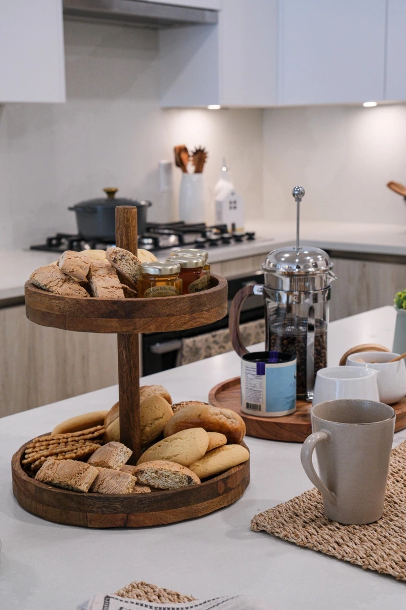 Breakfast Nook Photo of 510 423 6th Street, West Vancouver, BC