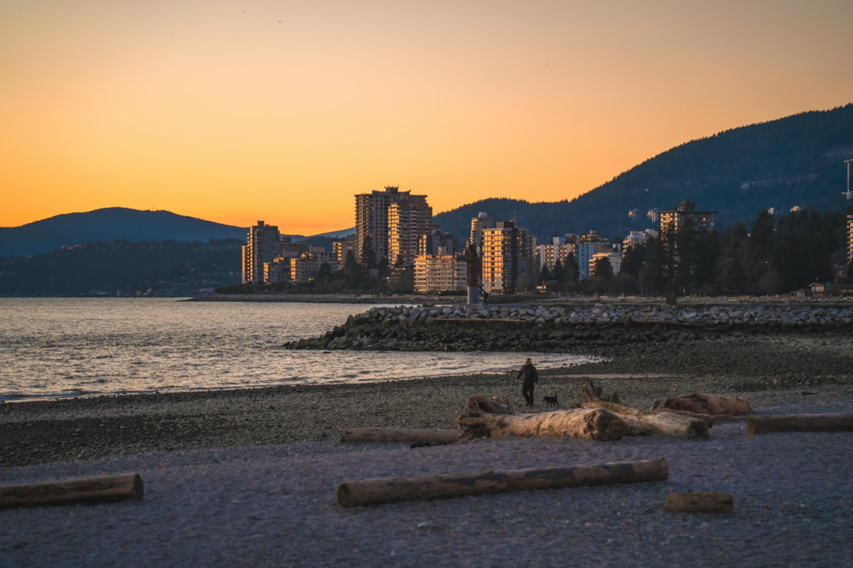 Hallway Photo of 510 423 6th Street, West Vancouver, BC