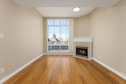 301 7117 Antrim Avenue, Burnaby, BC, Burnaby — Apartment/Condo for sale
