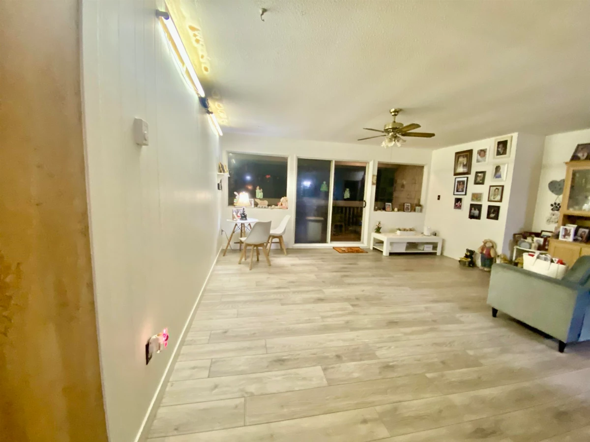 Dining Area Photo of 1134 Chateau Place, Port Moody, BC