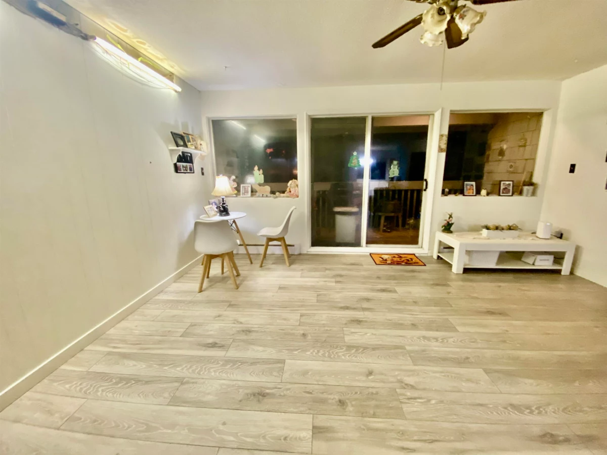 Living Room Photo of 1134 Chateau Place, Port Moody, BC