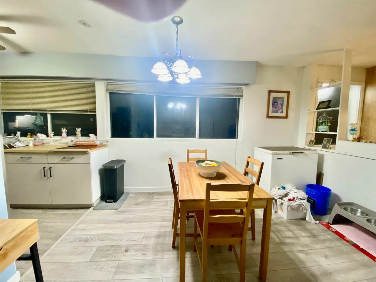 Walk-In Closet Photo of 1134 Chateau Place, Port Moody, BC