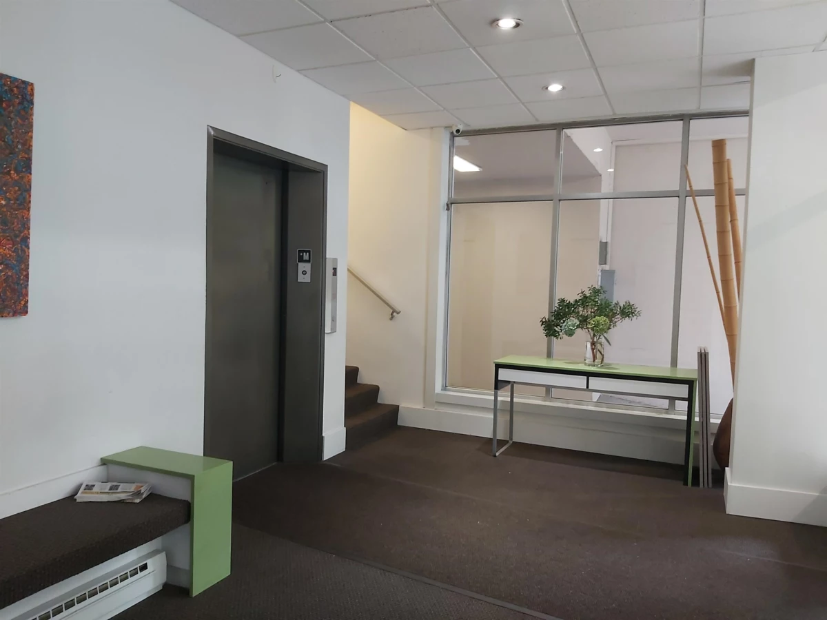 Breakfast Nook Photo of 1104 1219 Harwood Street, Vancouver, BC