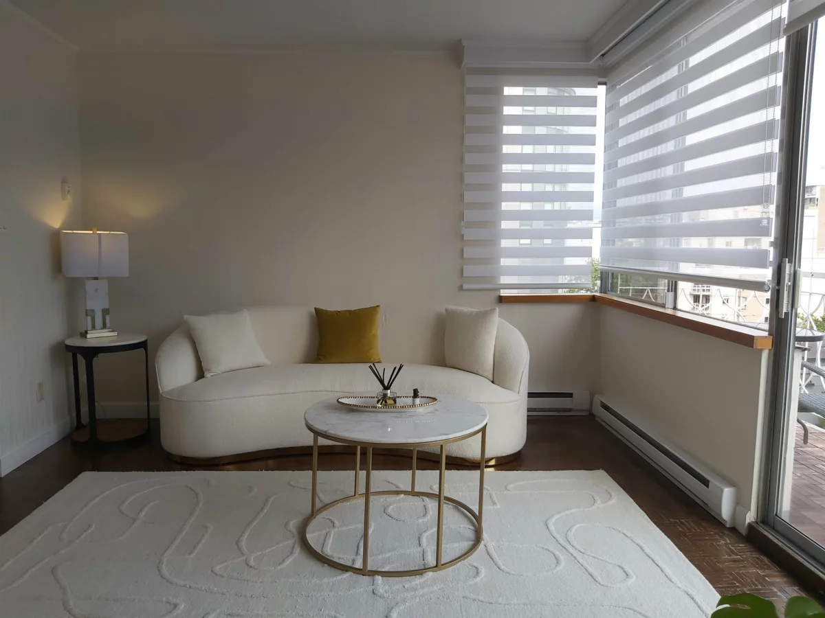 Living Room Photo of 1104 1219 Harwood Street, Vancouver, BC