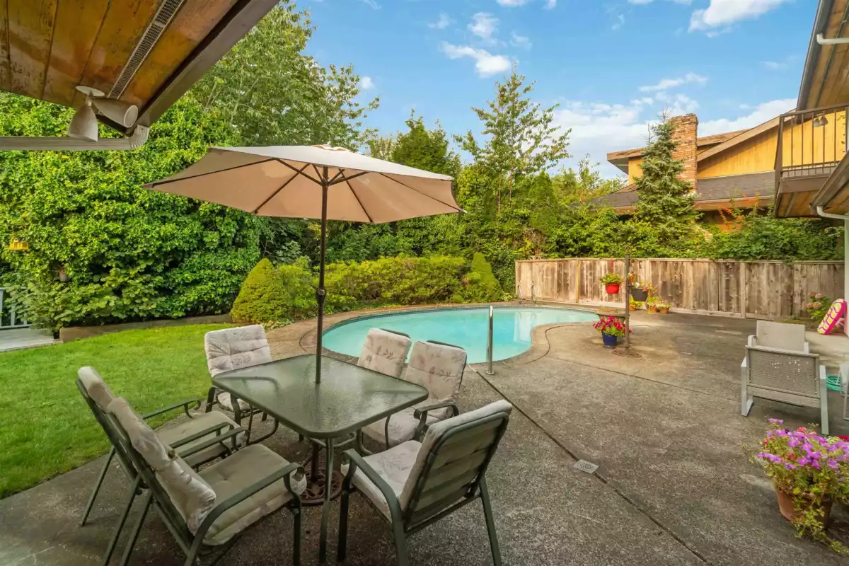 Staircase Photo of 4228 Staulo Crescent, Vancouver, BC
