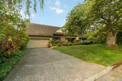 4228 Staulo Crescent, Vancouver, BC, Vancouver — Single Family Residence for sale