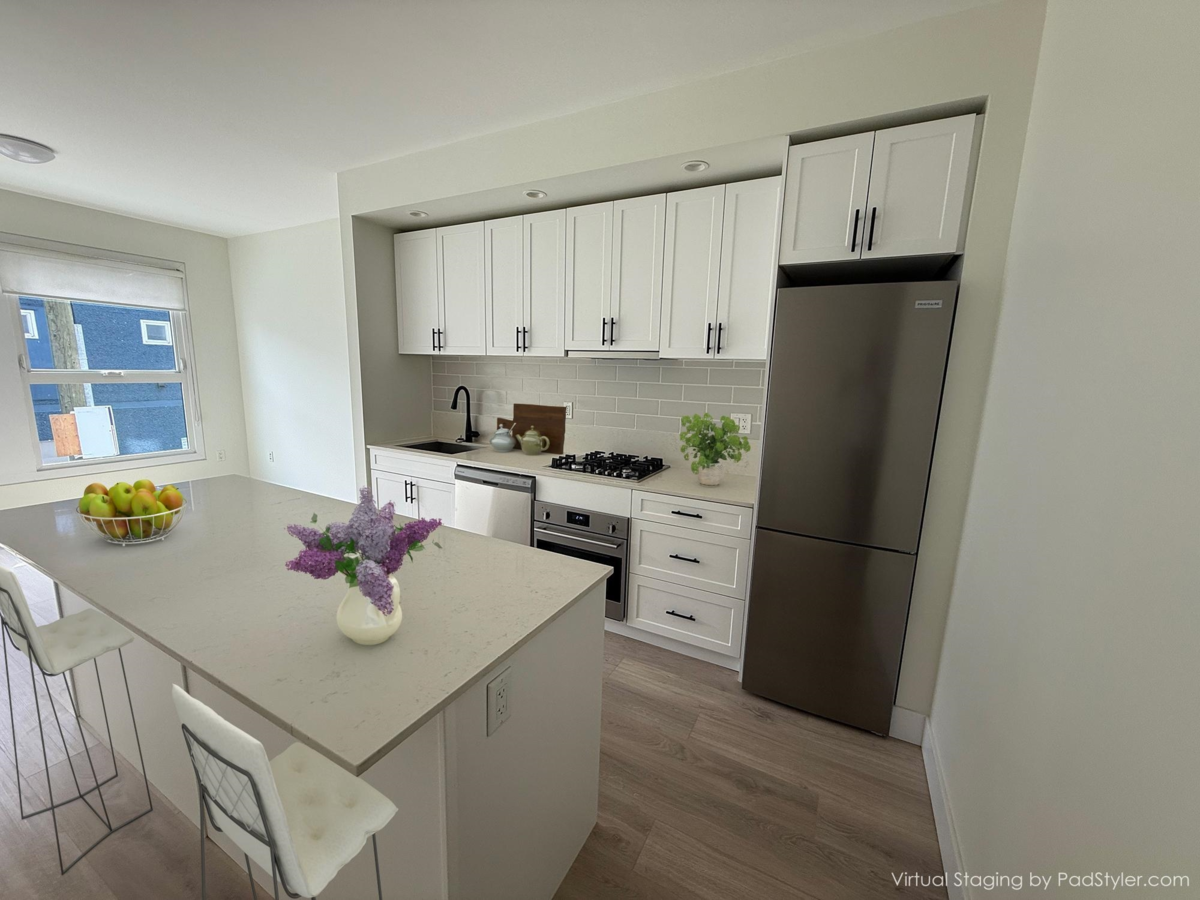 Primary Bedroom Photo of 208 626 Alexander Street, Vancouver, BC