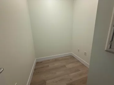 Guest Bathroom Photo of 208 626 Alexander Street, Vancouver, BC