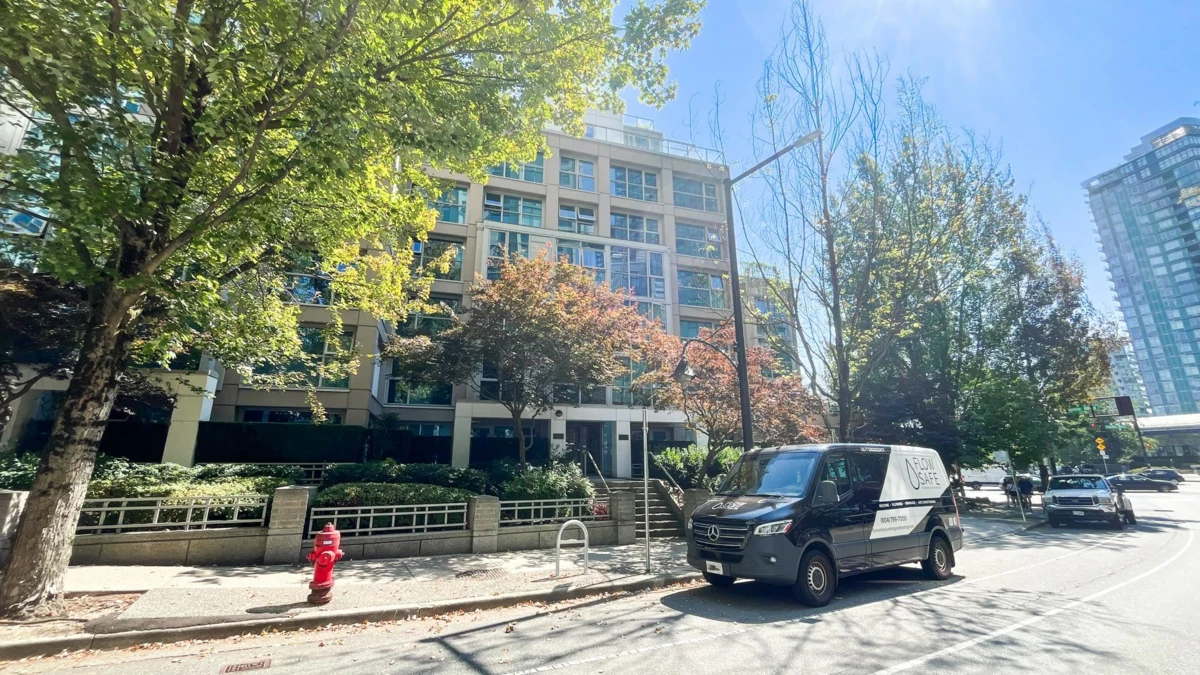 Entry Foyer Photo of 502 1388 Homer Street, Vancouver, BC