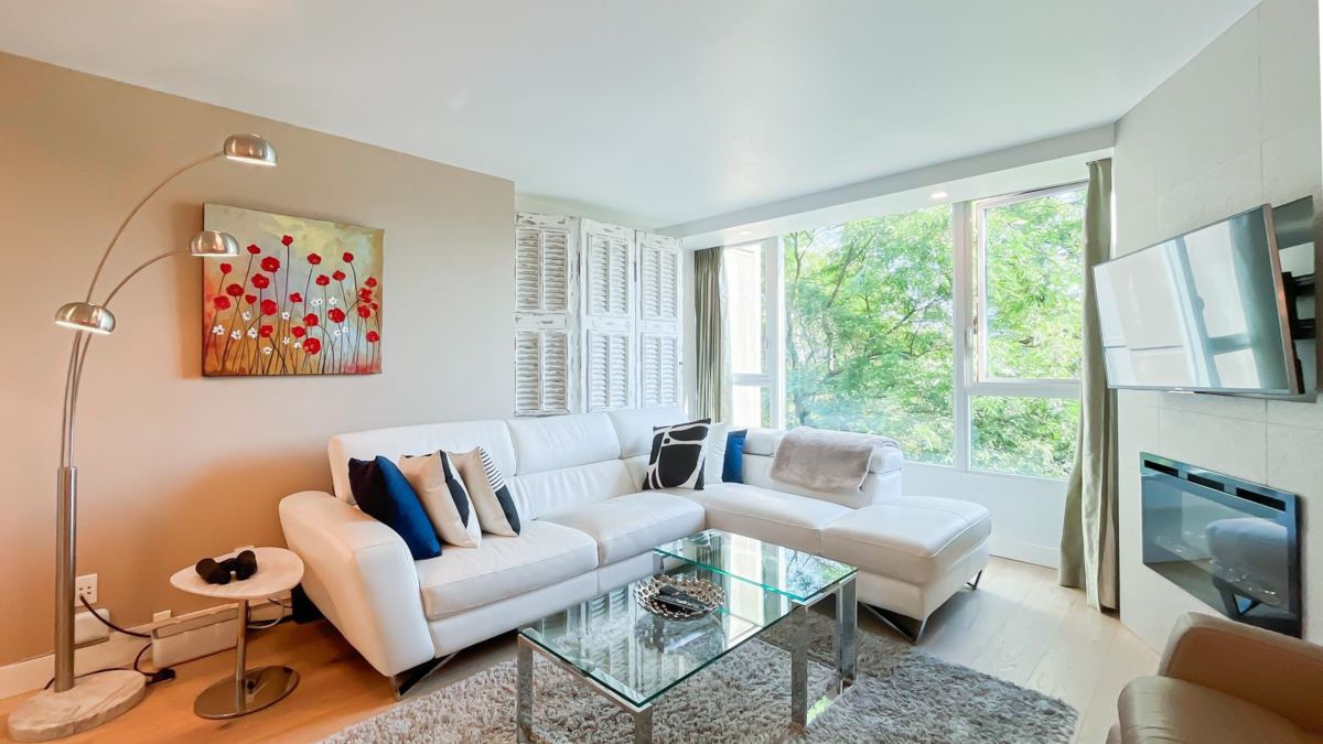 Family Room Photo of 502 1388 Homer Street, Vancouver, BC