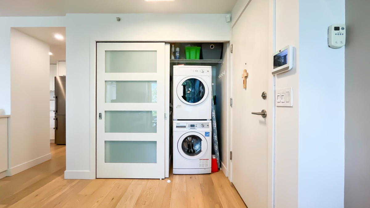 Guest Bathroom Photo of 502 1388 Homer Street, Vancouver, BC