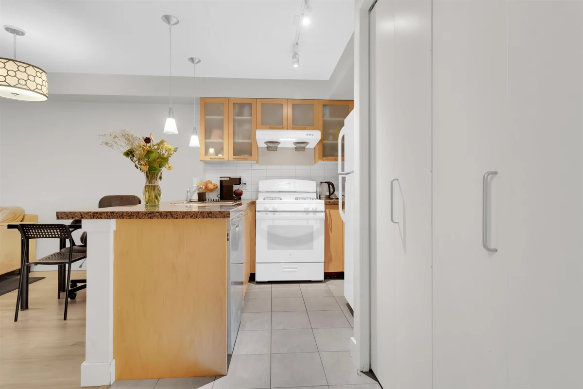 Kitchen Photo of 58 9339 Alberta Road, Richmond, BC