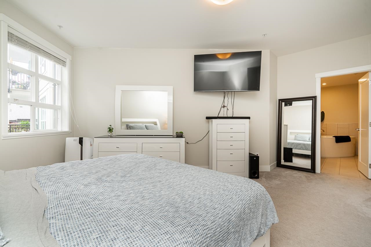 Bedroom 2 Photo of 204 12367 224 Street, Maple Ridge, BC