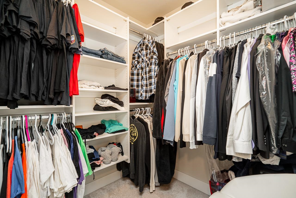 Powder Room Photo of 204 12367 224 Street, Maple Ridge, BC