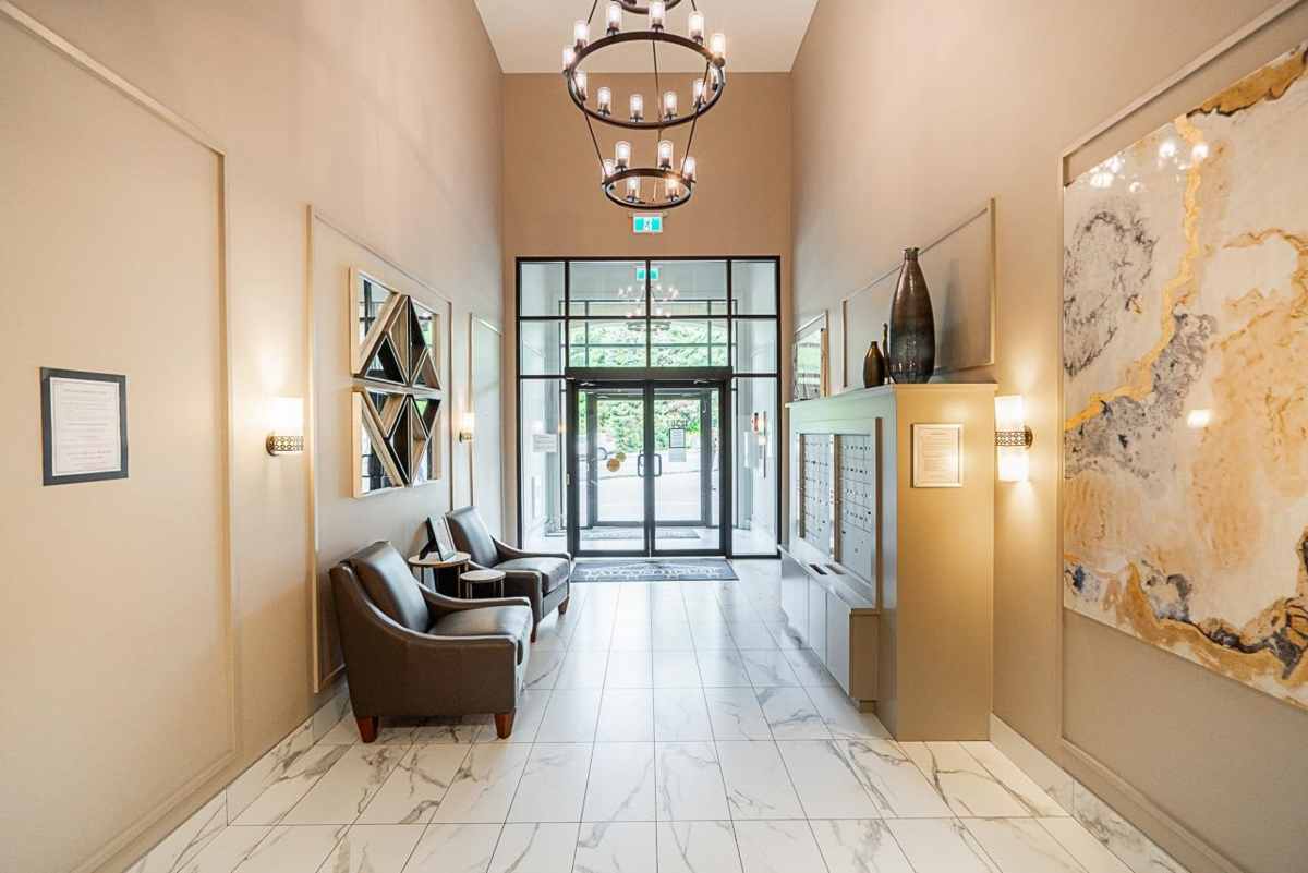 Swimming Pool Photo of 204 12367 224 Street, Maple Ridge, BC