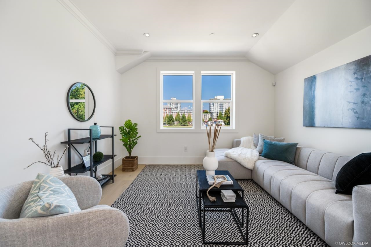 Family Room Photo of 1421 E 27th Avenue, Vancouver, BC