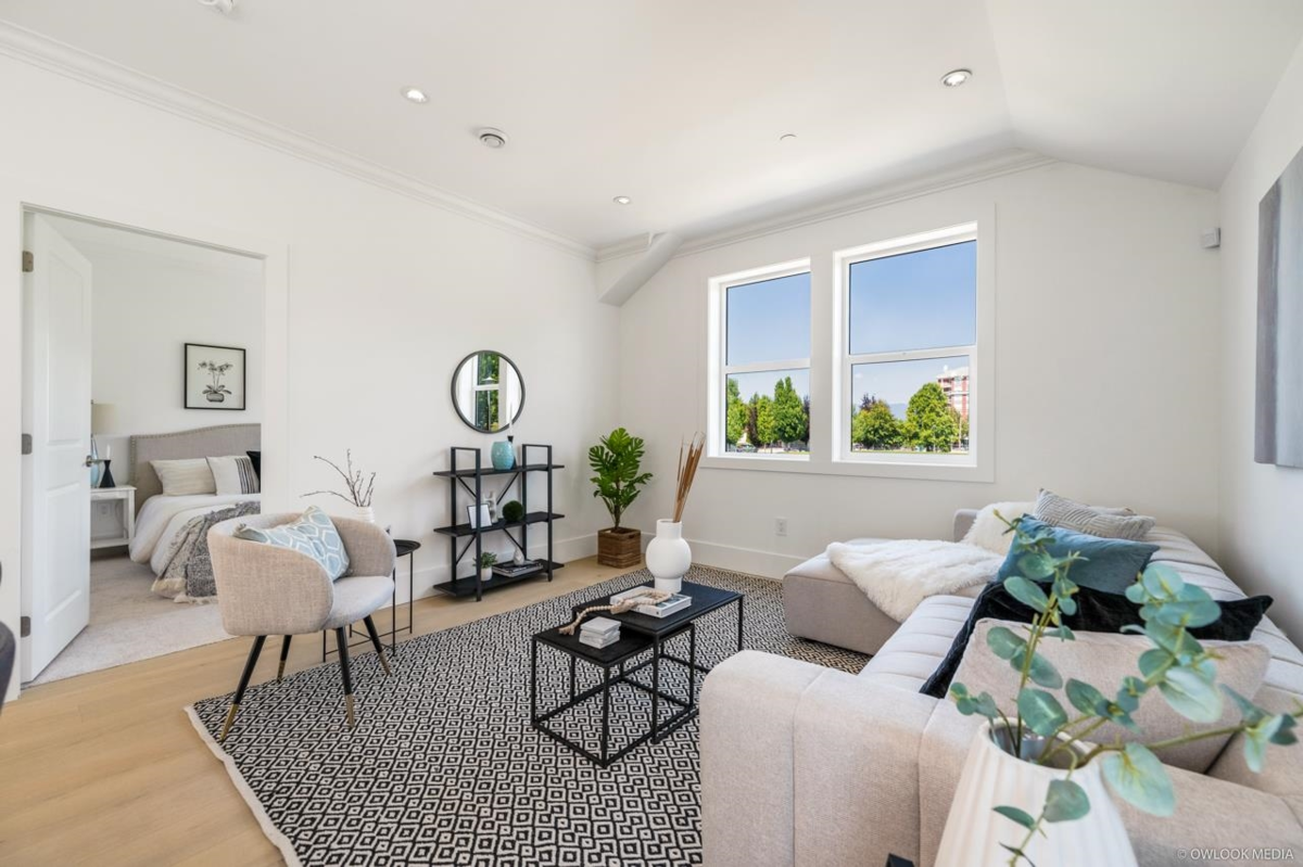 Living Room Photo of 1421 E 27th Avenue, Vancouver, BC