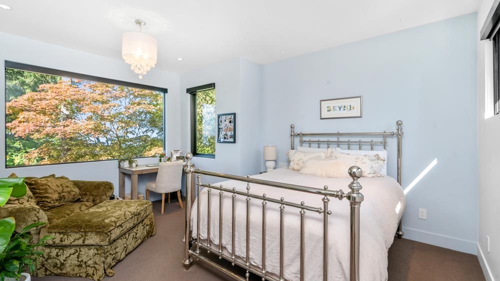 Garage Interior Photo of 2650 Rosebery Avenue, West Vancouver, BC