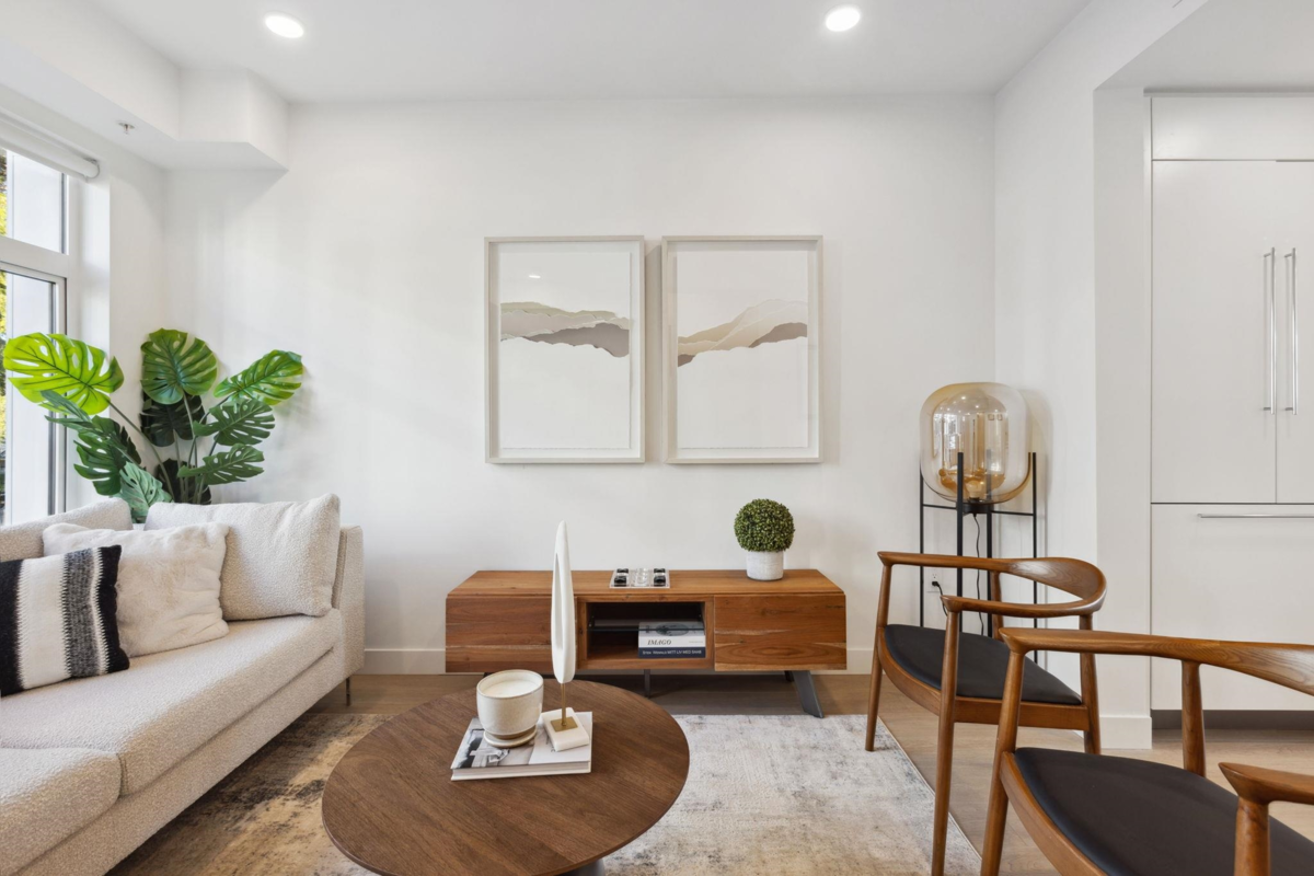 Exterior Rear Photo of 222 1010 W 47th Avenue, Vancouver, BC