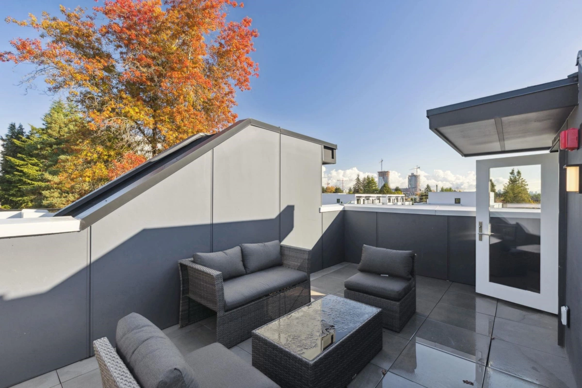 Primary Bathroom Photo of 222 1010 W 47th Avenue, Vancouver, BC