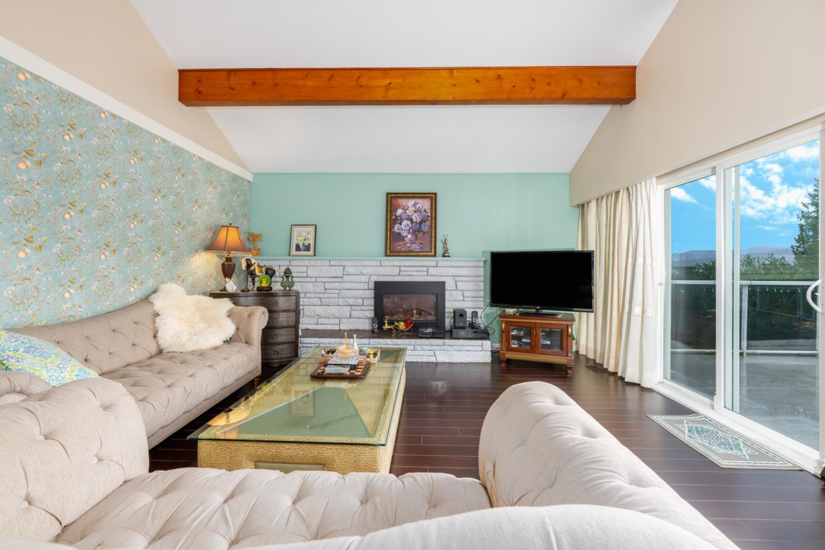 Family Room Photo of 5681 Sardis Crescent, Burnaby, BC