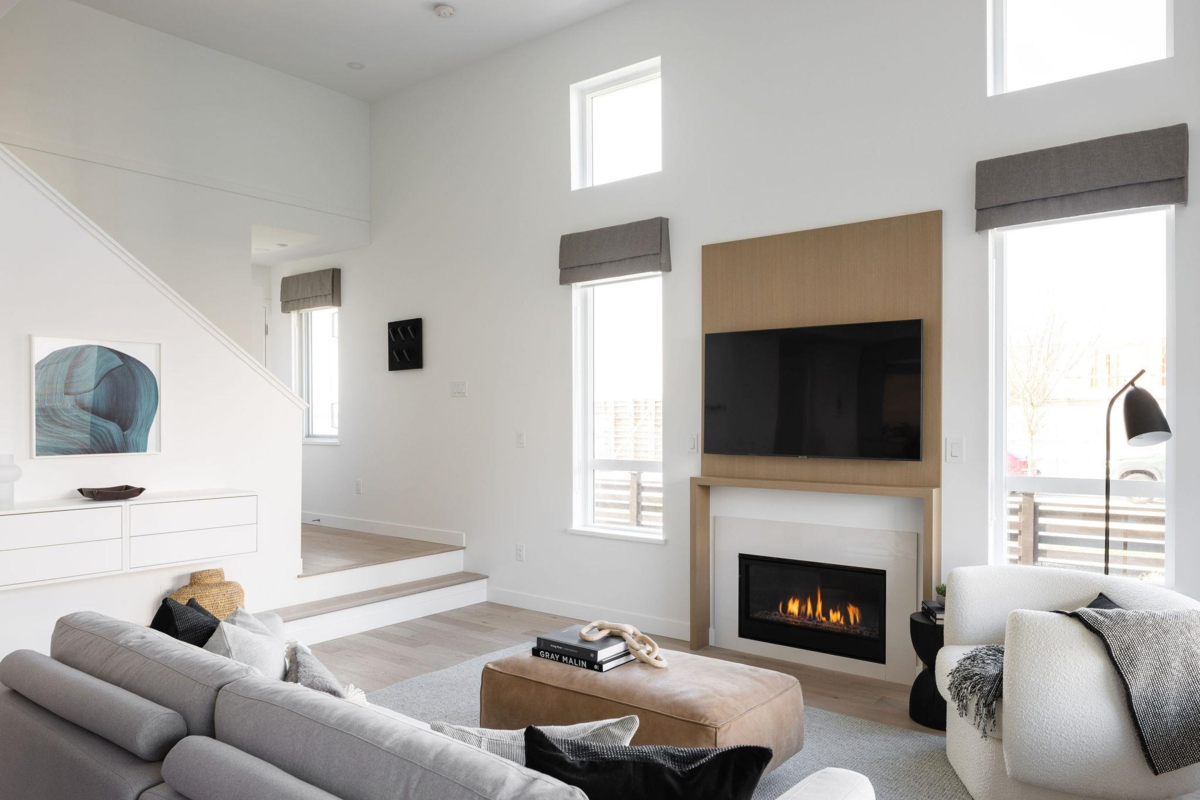 Living Room Photo of 98 2426 Rabbit Drive, Tsawwassen, BC